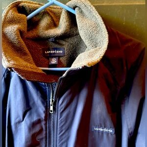 Lands’ End fleece lined Men’s jacket. Dark blue, grey lined inside.